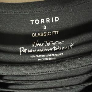 Torrid shirt size 3 (XXXL)